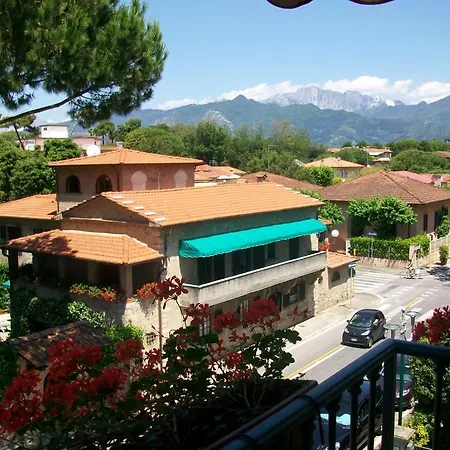 La Primula Szálloda 3*